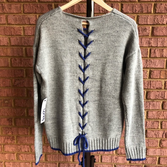 Touch by Alyssa Milano All Laced Up Sweater Kings - Picture 4 of 8